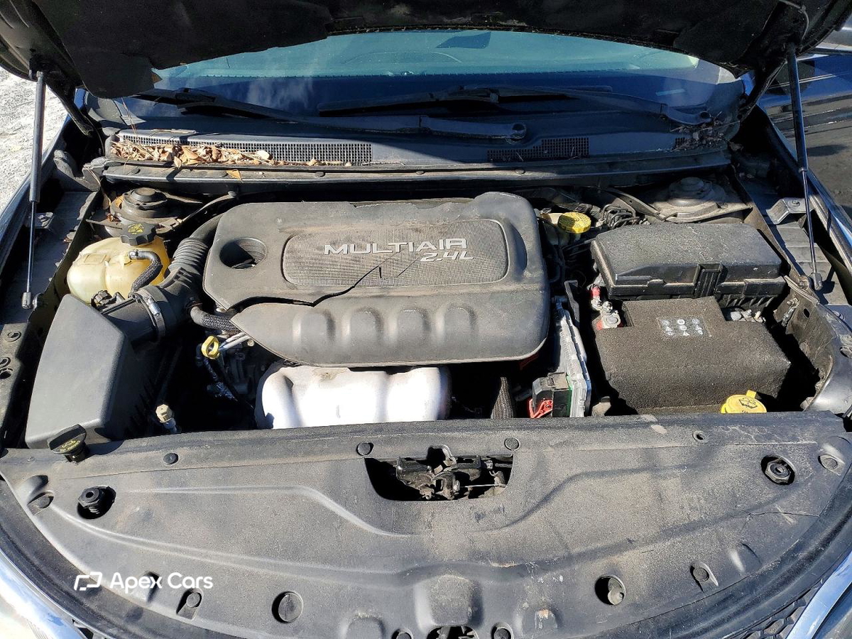 Chrysler 200 2015