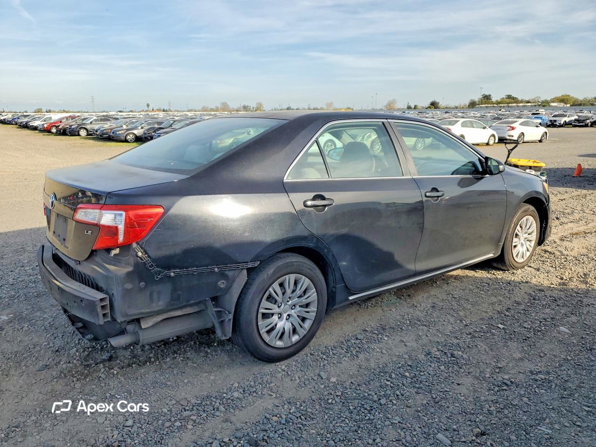 Toyota Camry 2012