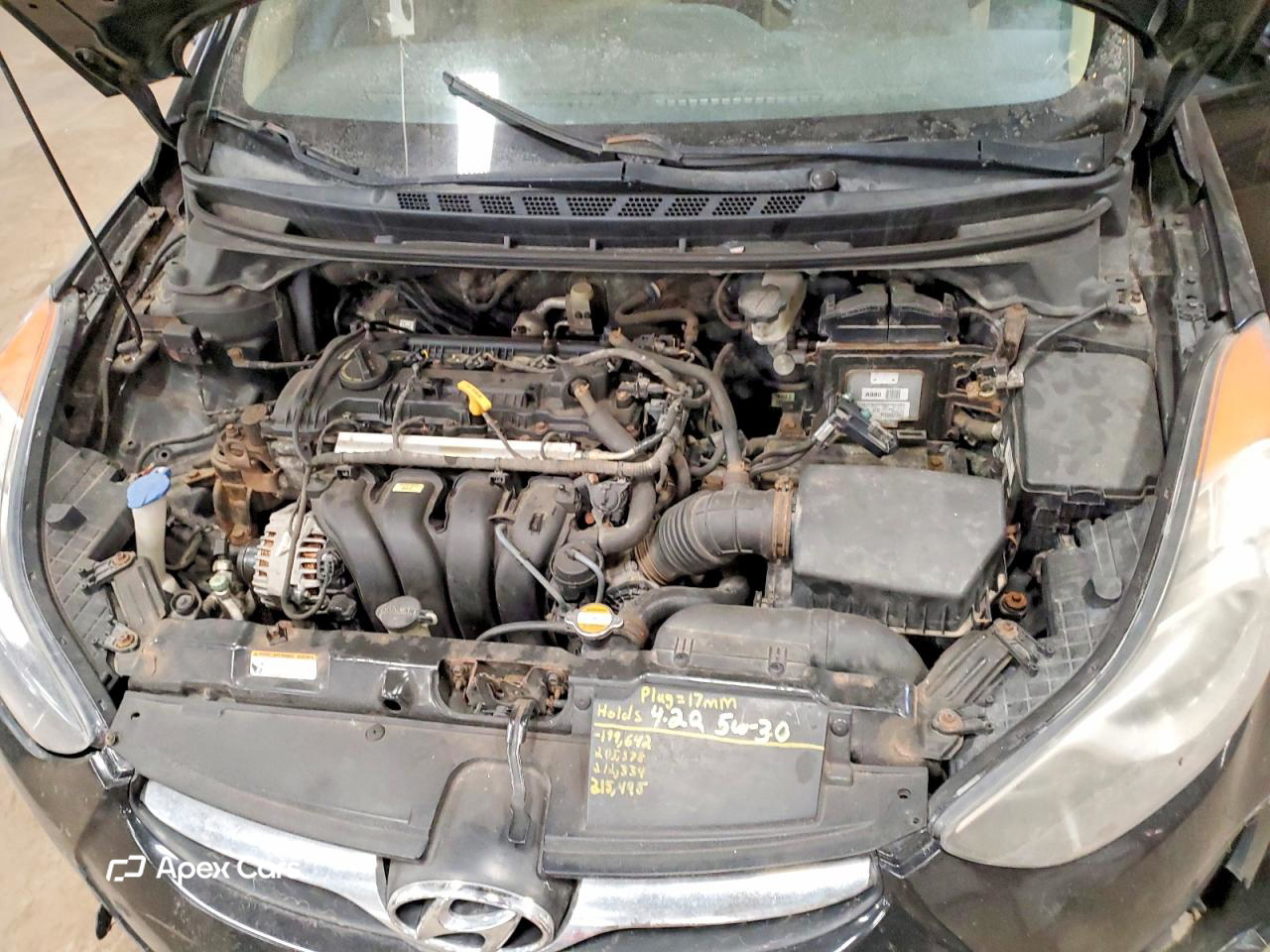 Hyundai Elantra 2012