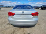 Volkswagen Passat 2013
