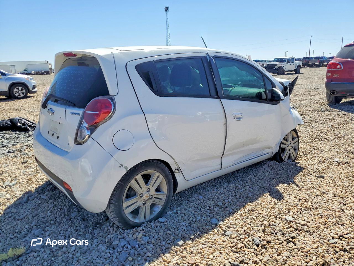 Chevrolet Spark 2015