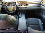 Lexus ES 2021