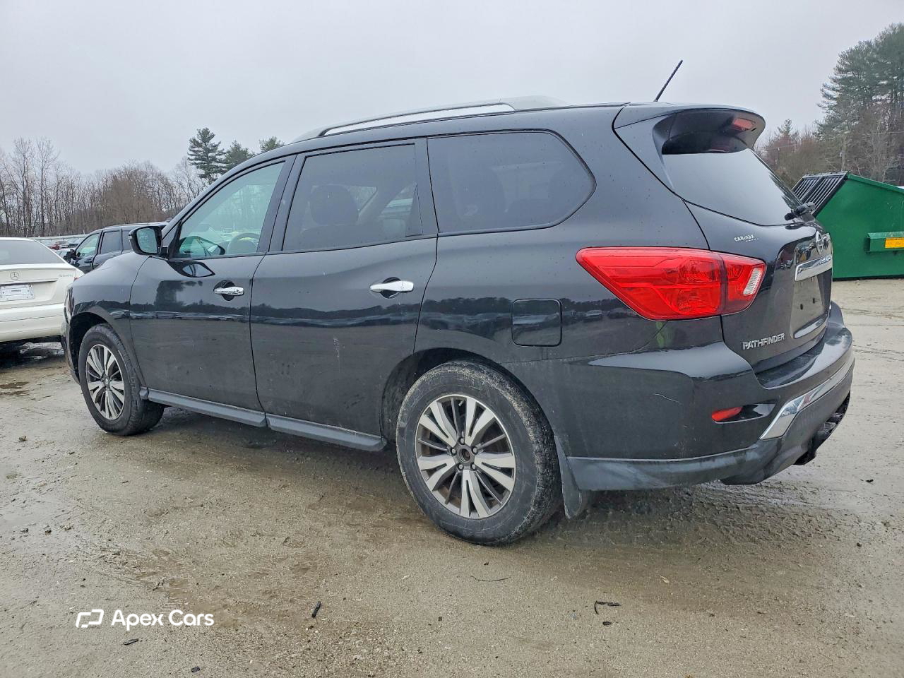 Nissan Pathfinder 2017