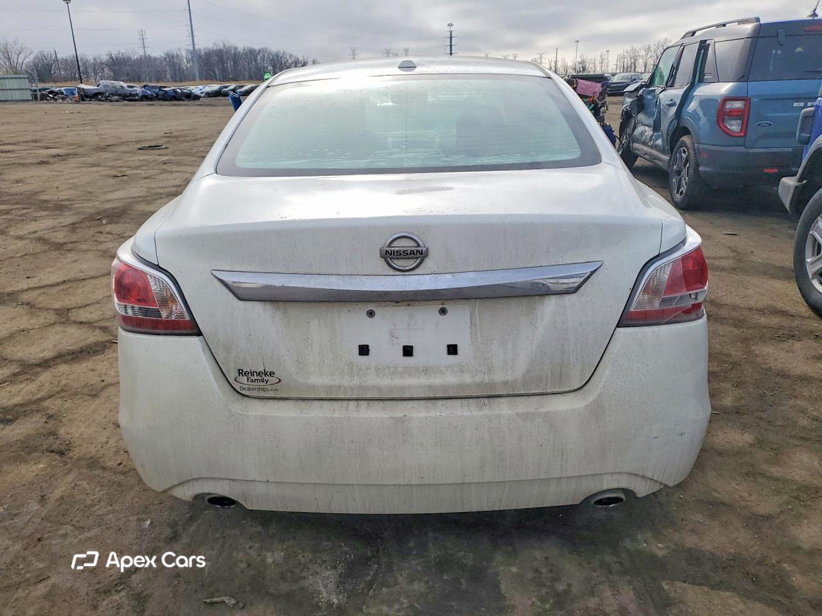 Nissan Altima 2015