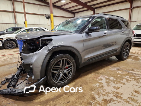Ford Explorer 2025 - Image 1 of 5