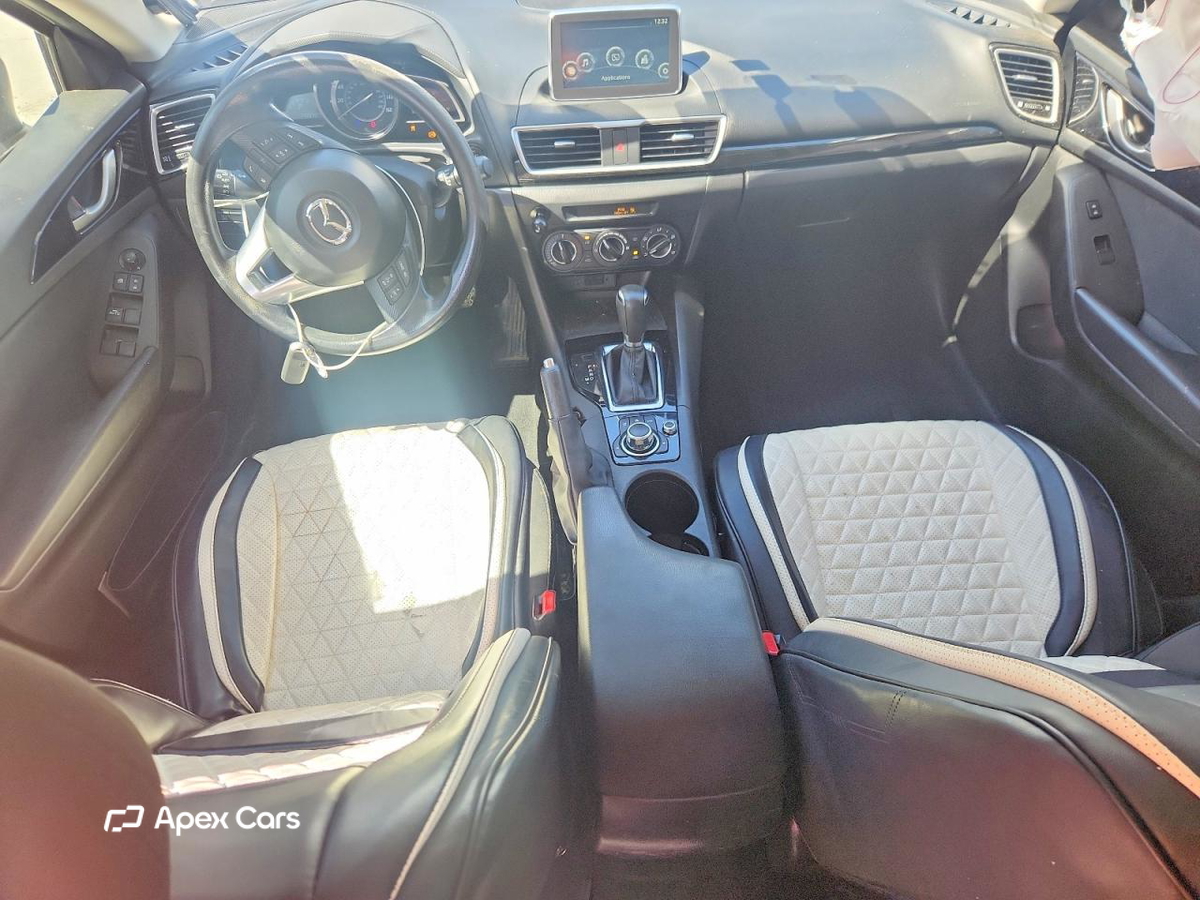 Mazda 3 2016