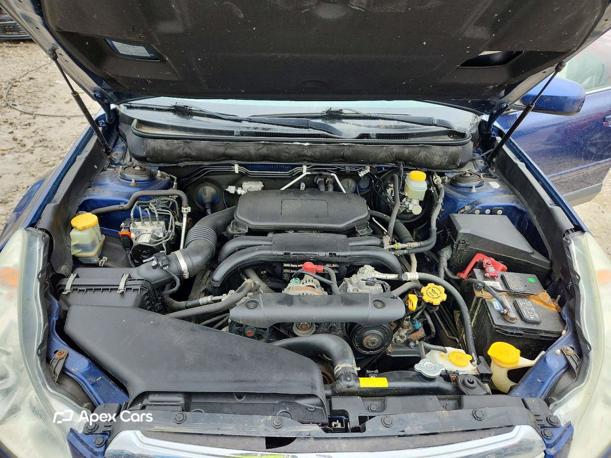 Subaru Outback 2011