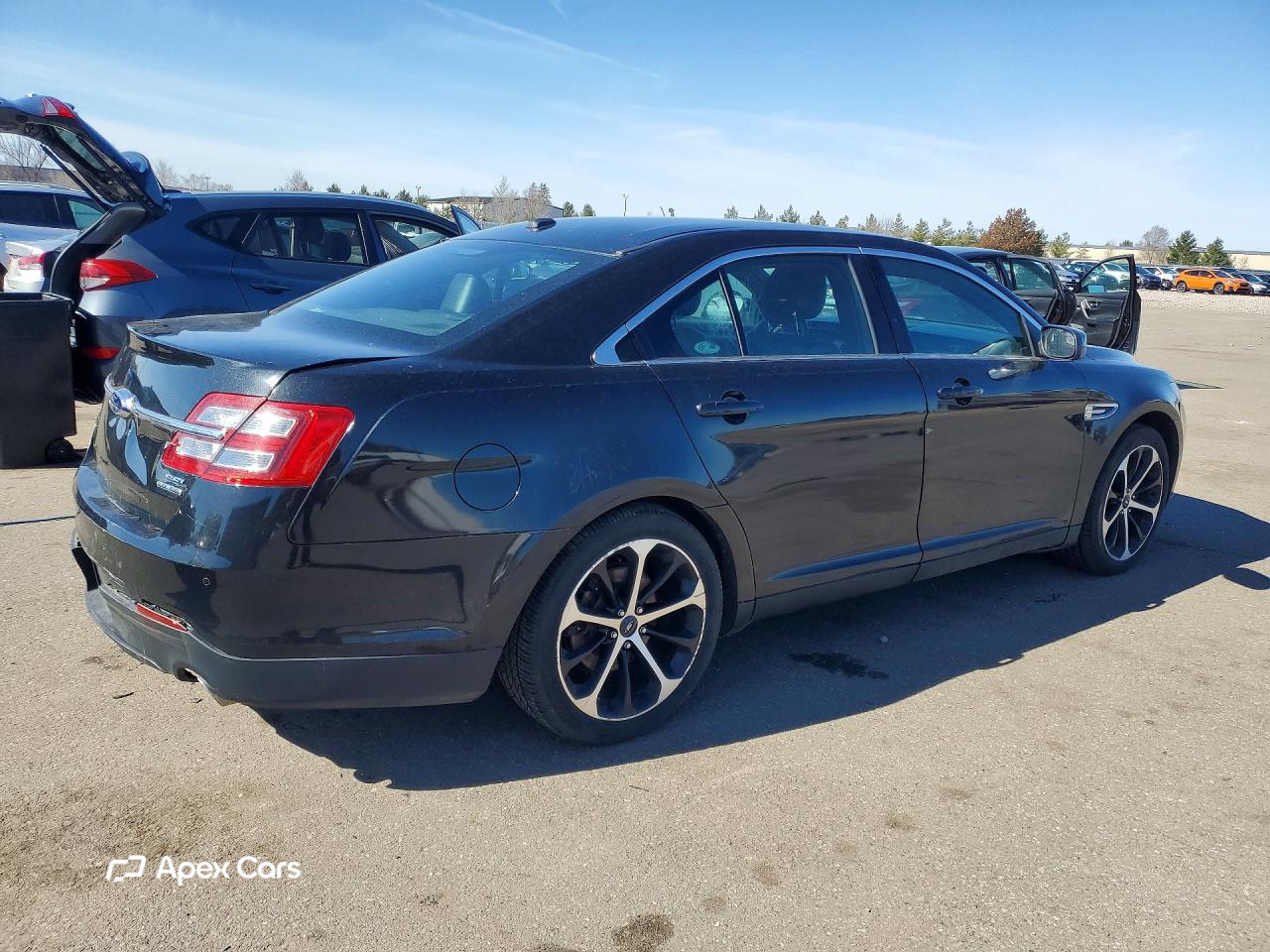 Ford Taurus 2015