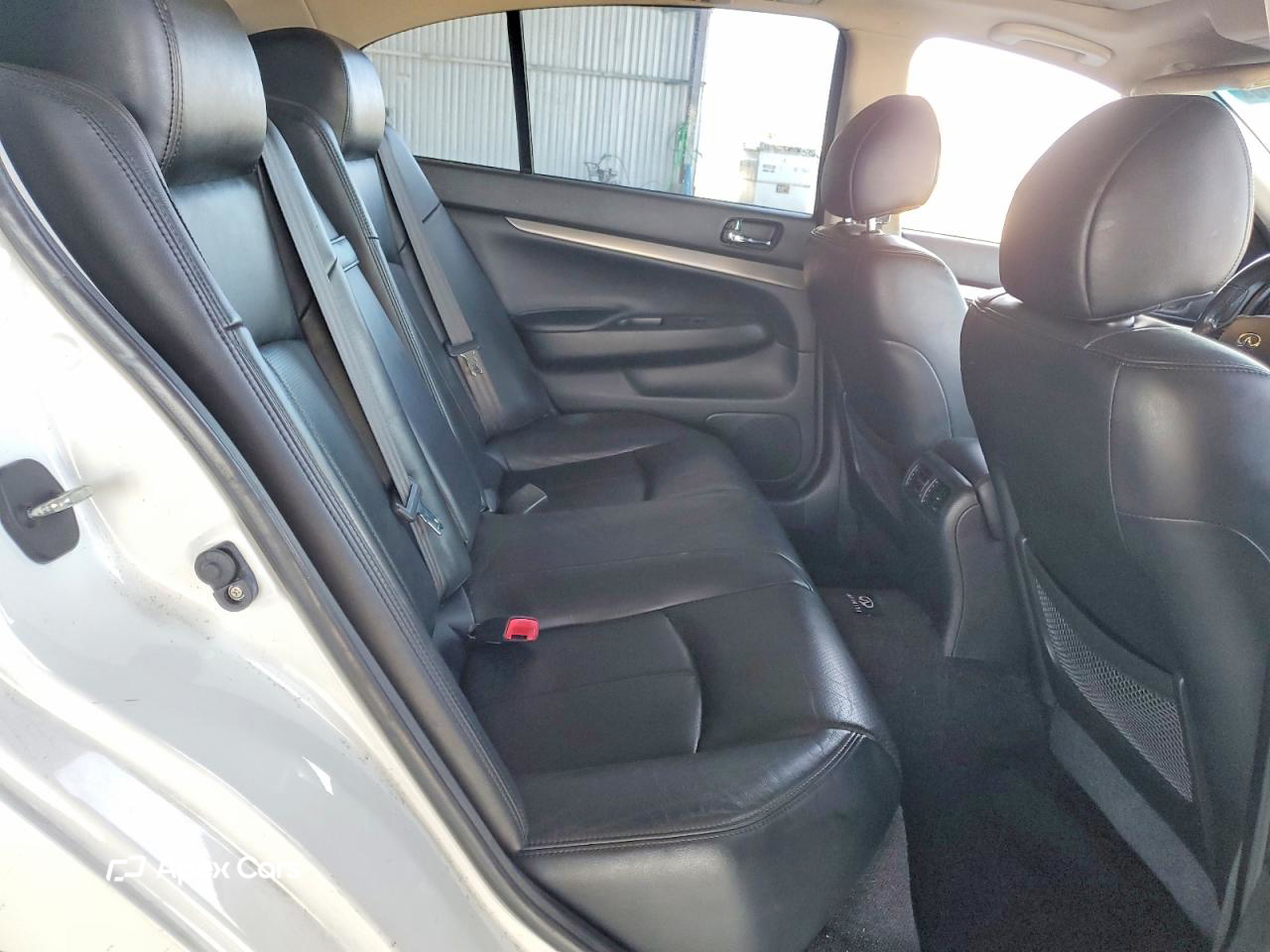 Infiniti G 2012