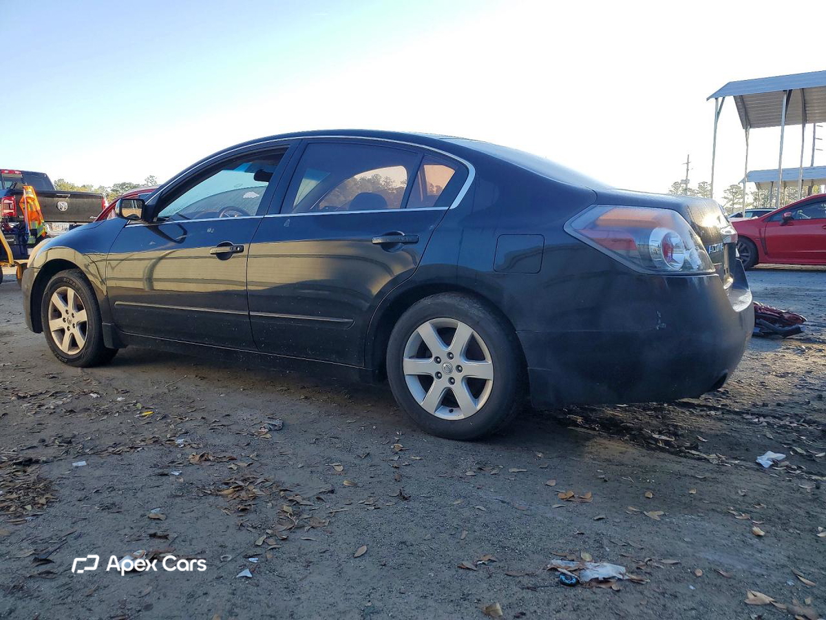 Nissan Altima 2011