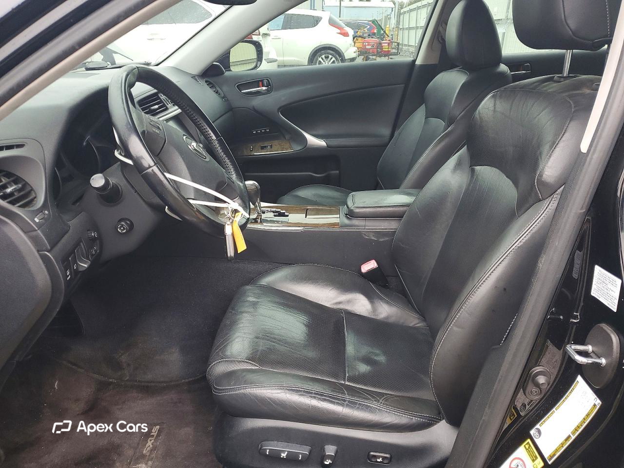 Lexus IS 2010