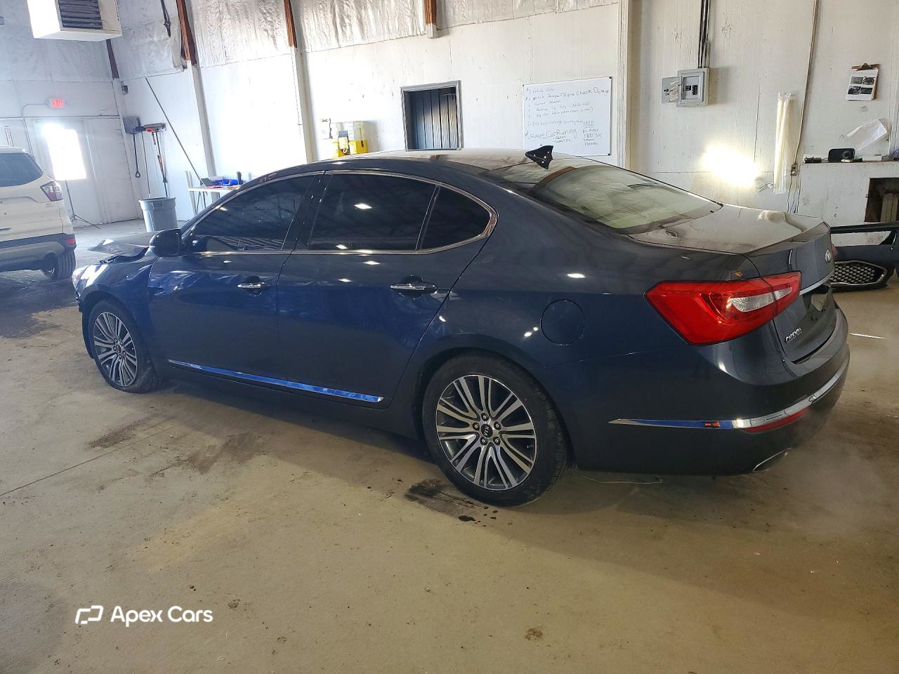 Kia Cadenza 2014