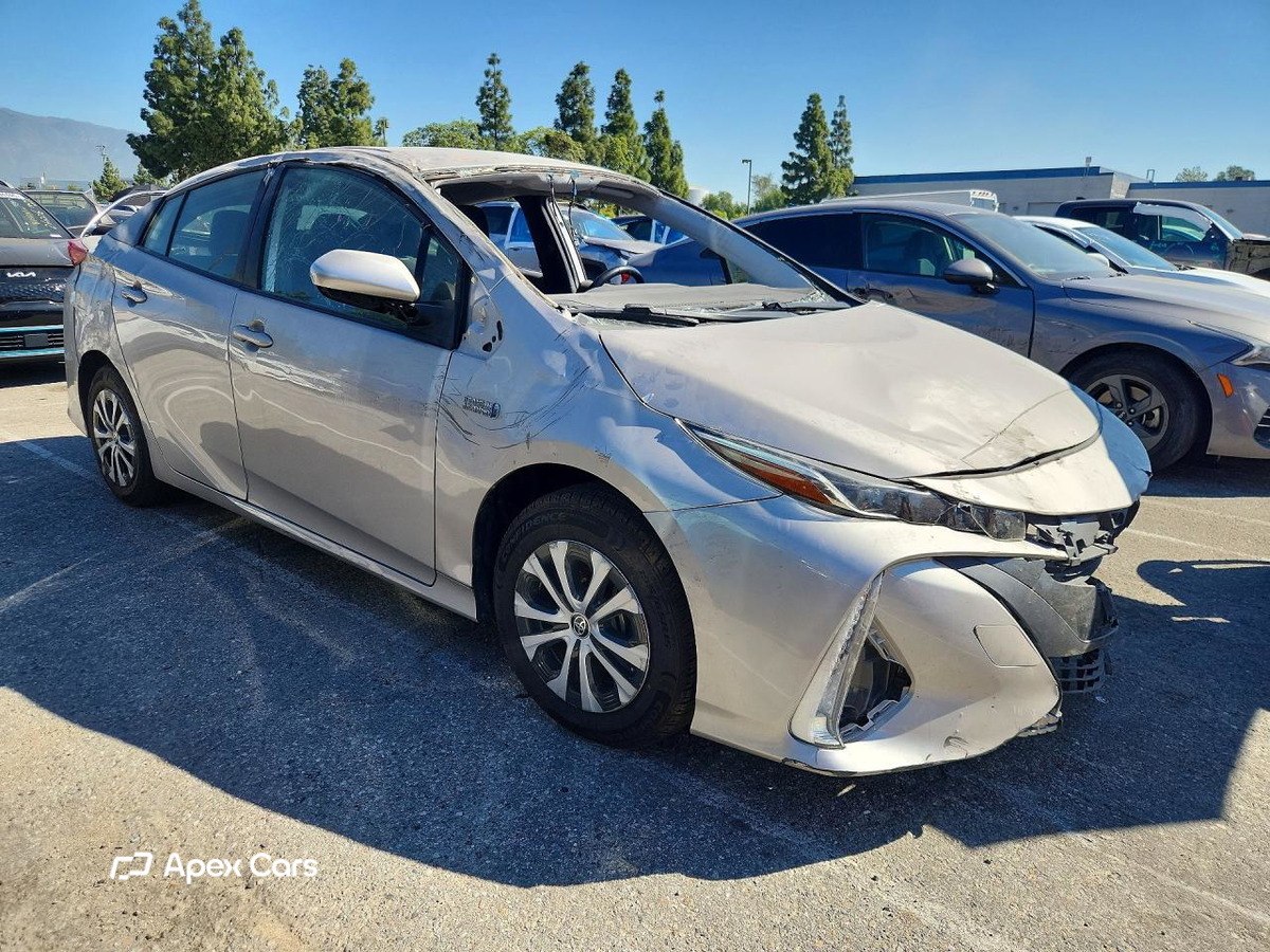 Toyota Prius 2021
