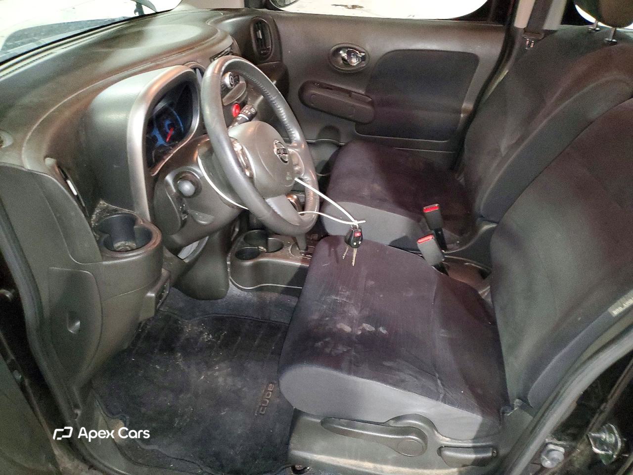 Nissan Cube 2011