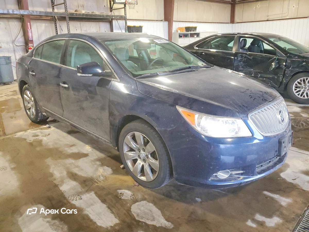 Buick LaCrosse 2011