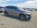 Toyota Highlander 2016