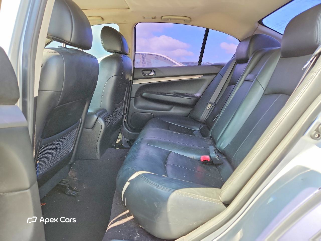 Infiniti G 2012