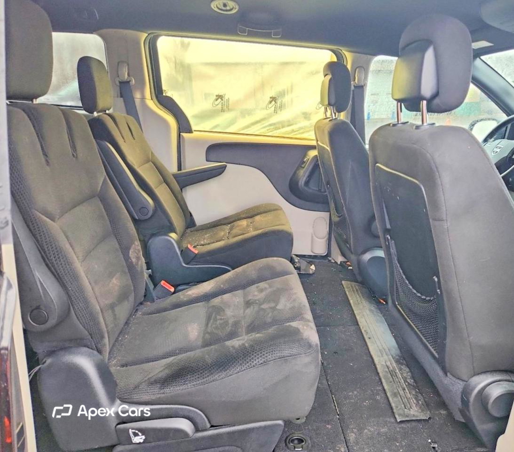 Dodge Caravan 2016
