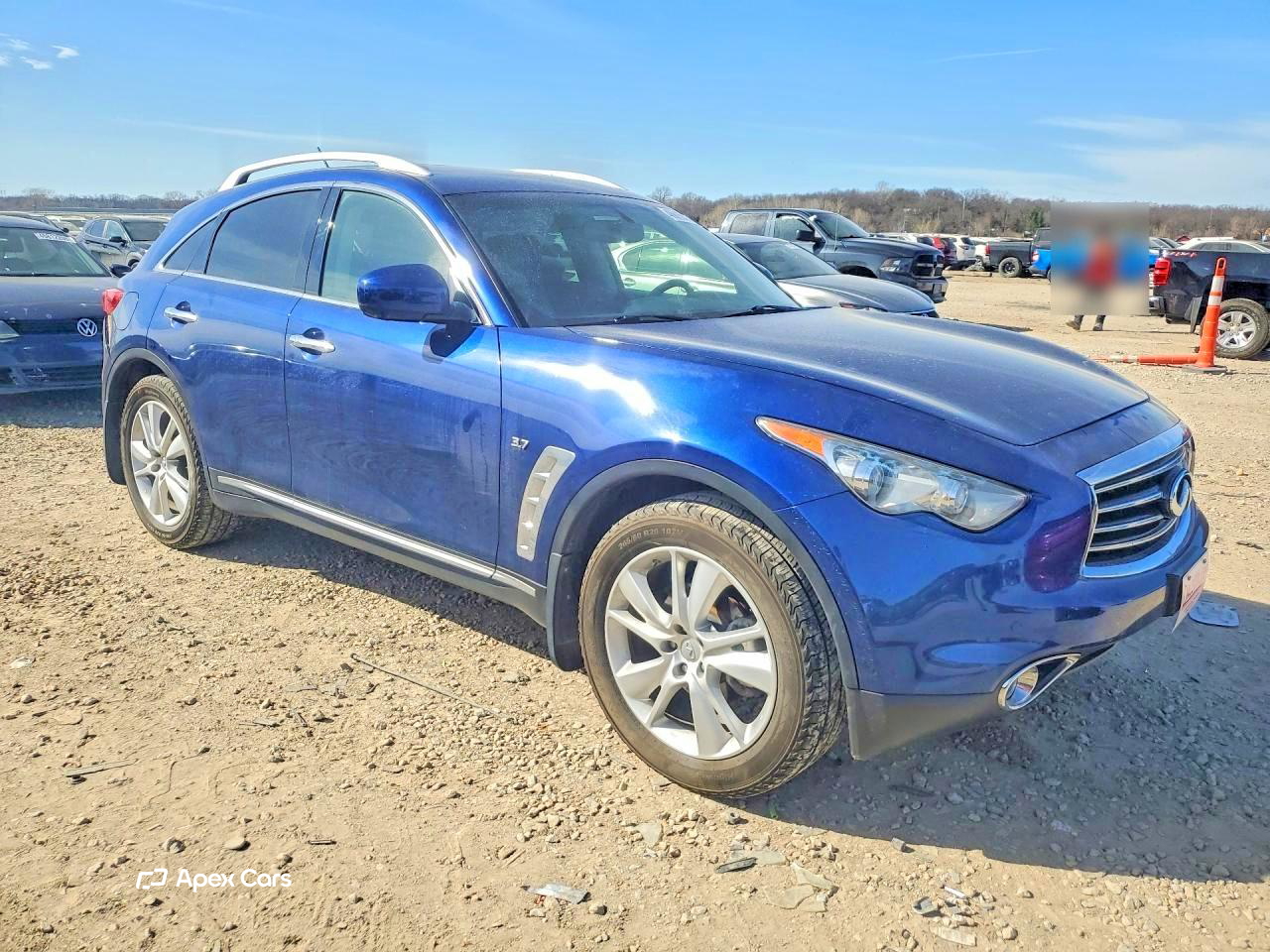 Infiniti QX70 2015