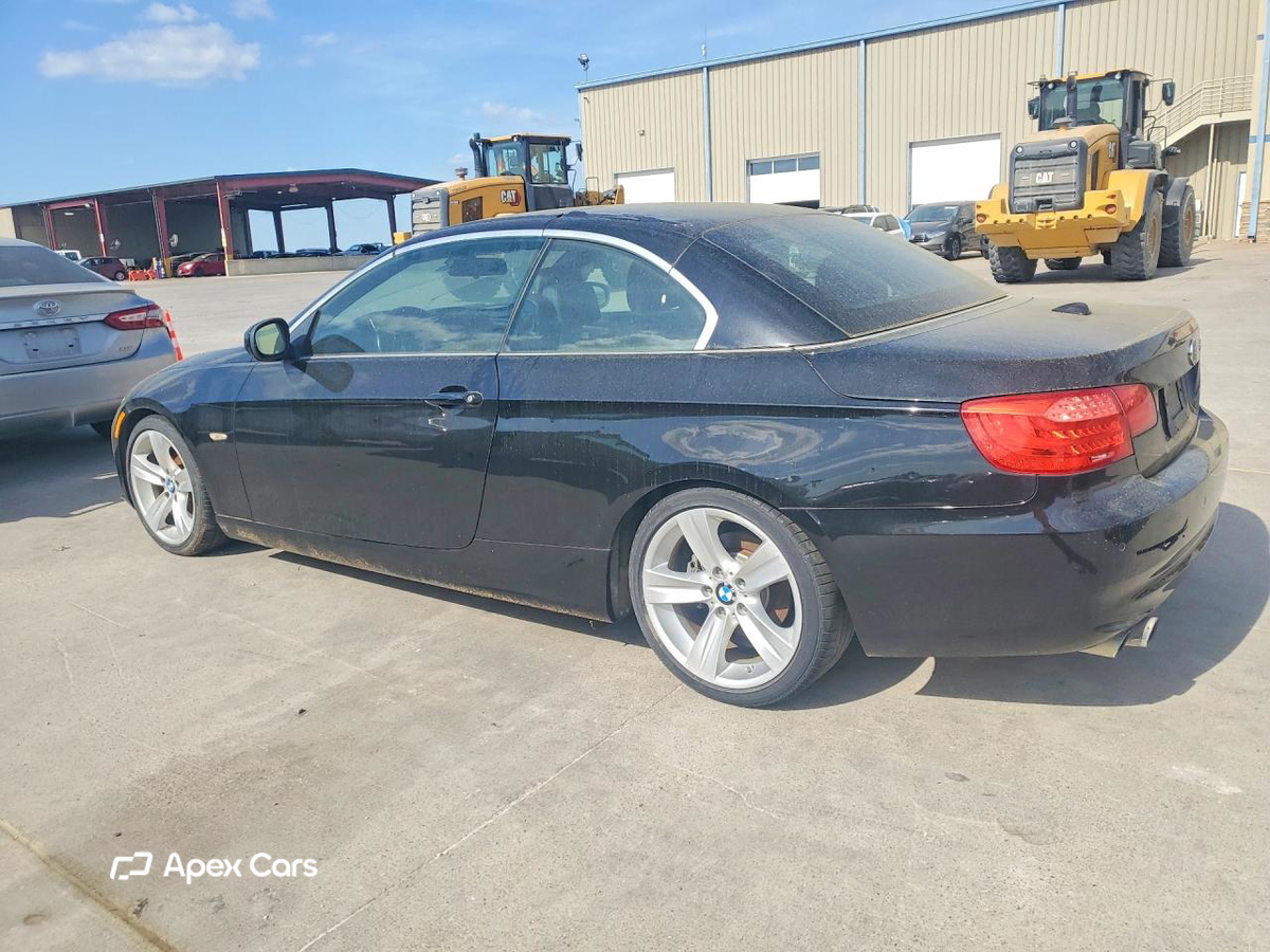 BMW Series 3 2011