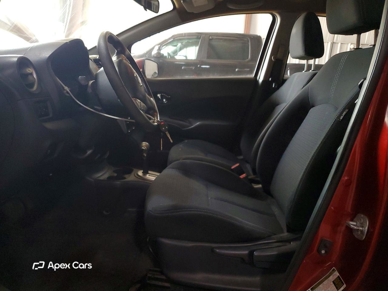 Nissan Versa 2016