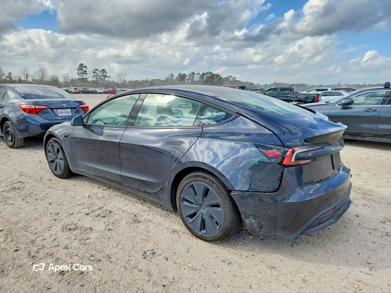 Tesla Model 3 2024