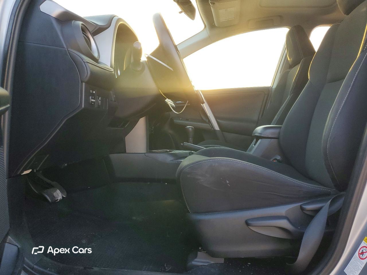 Toyota RAV 4 2016