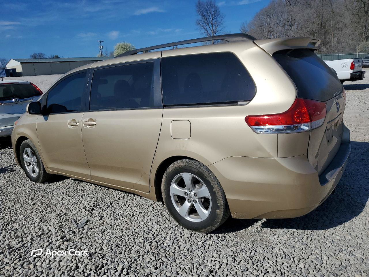 Toyota Sienna 2011
