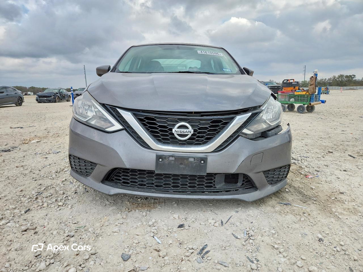 Nissan Sentra 2018