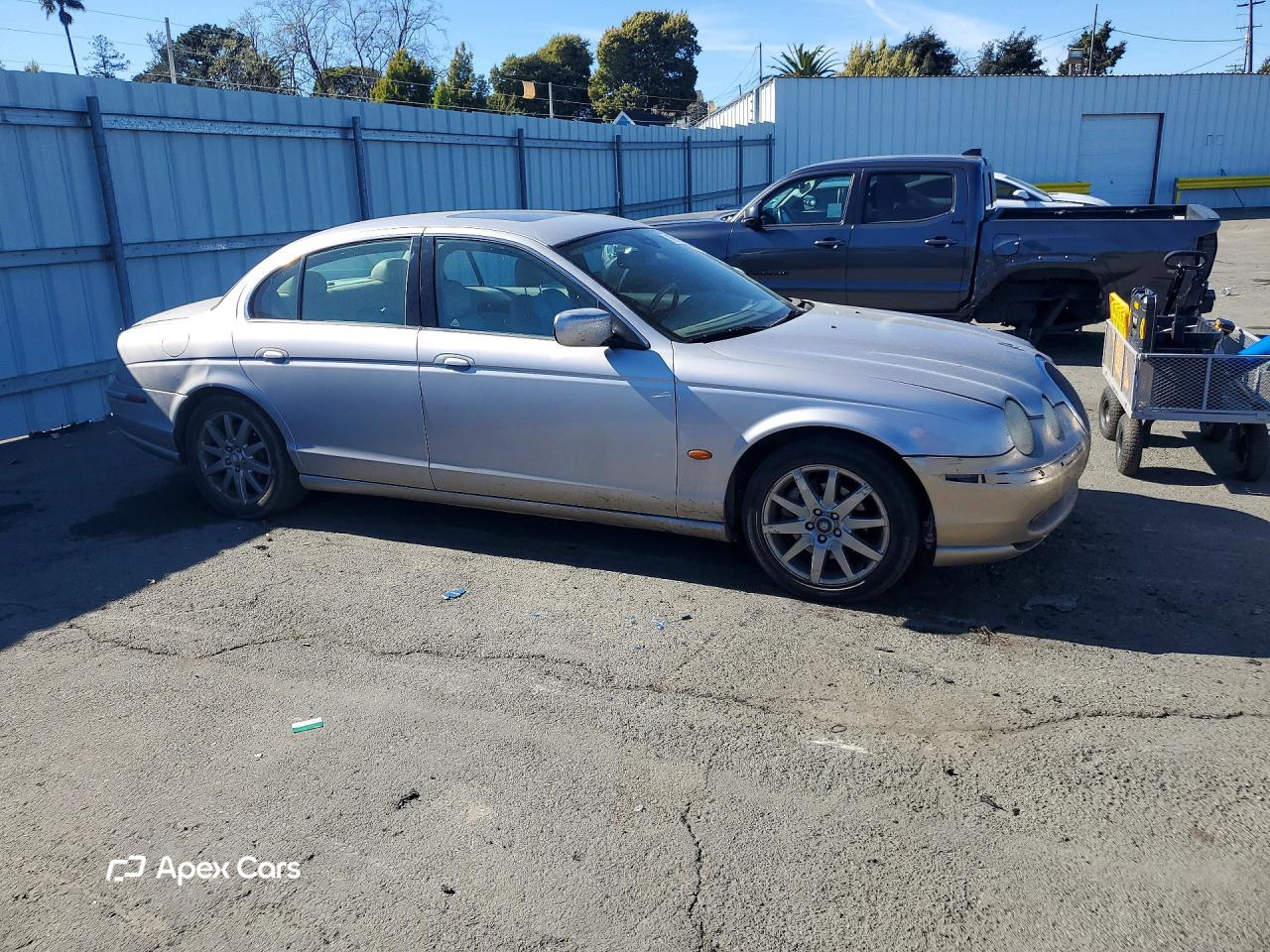 Jaguar S-Type 2001