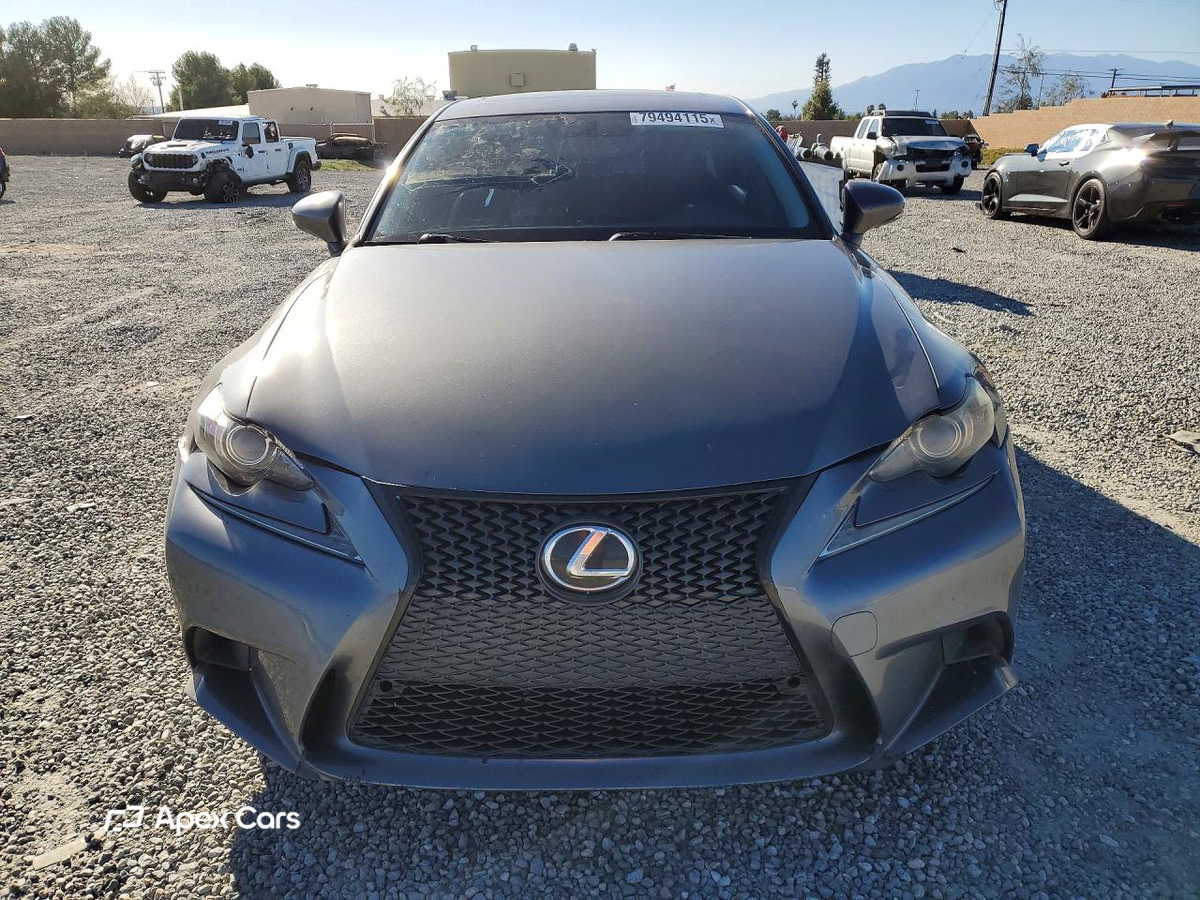 Lexus IS 2016