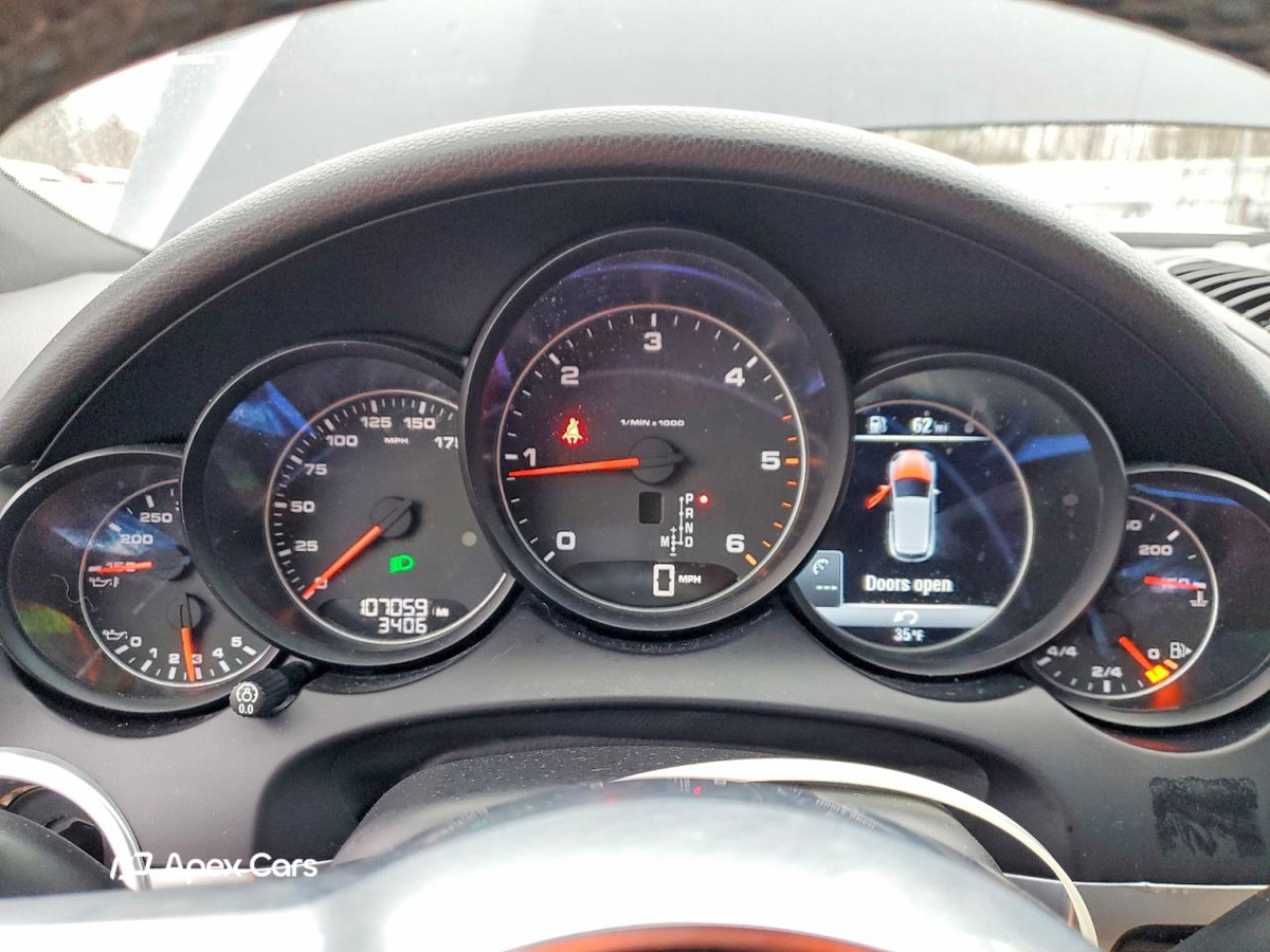 Porsche Cayenne 2016