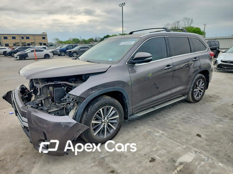 Toyota Highlander 2018 - Image 1 of 14