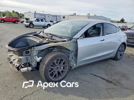 Tesla Model 3 2018 - Image 1 of 14