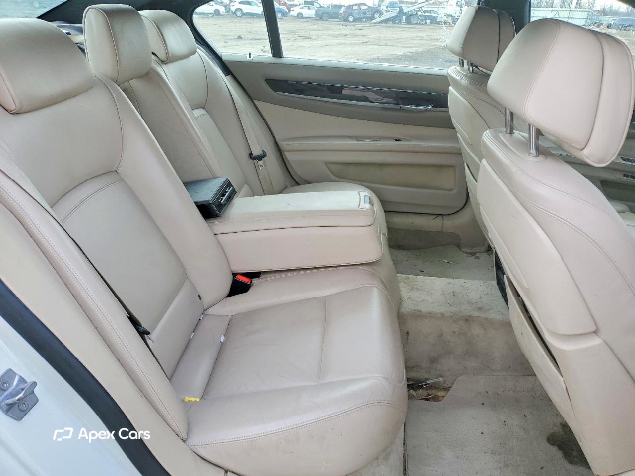BMW Series 7 2013