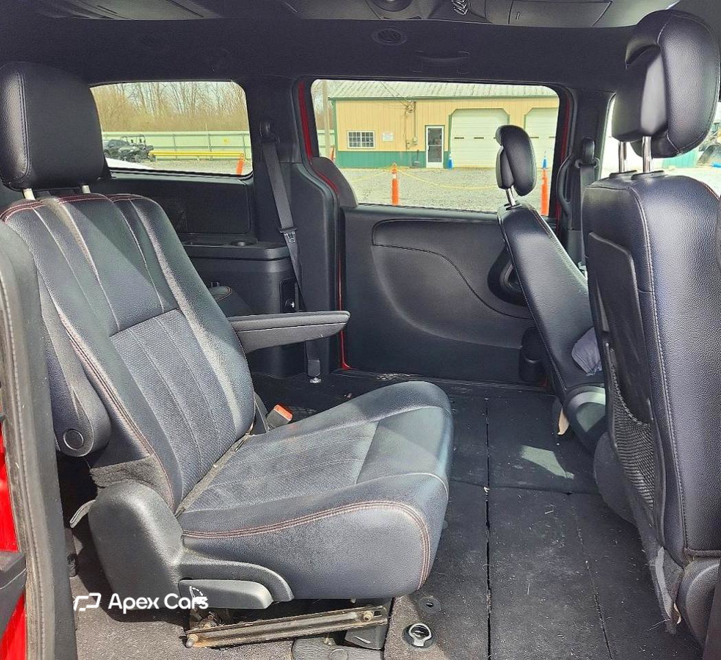 Dodge Caravan 2014