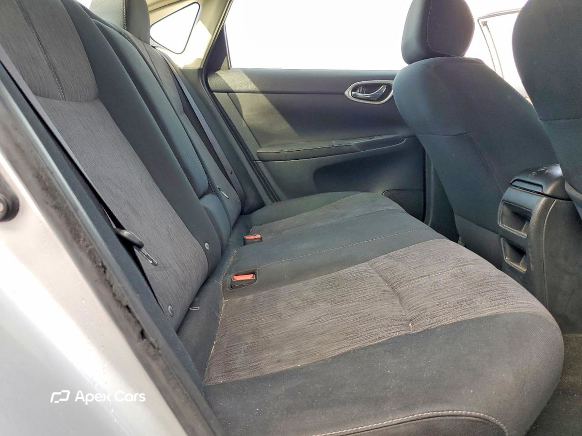 Nissan Sentra 2015