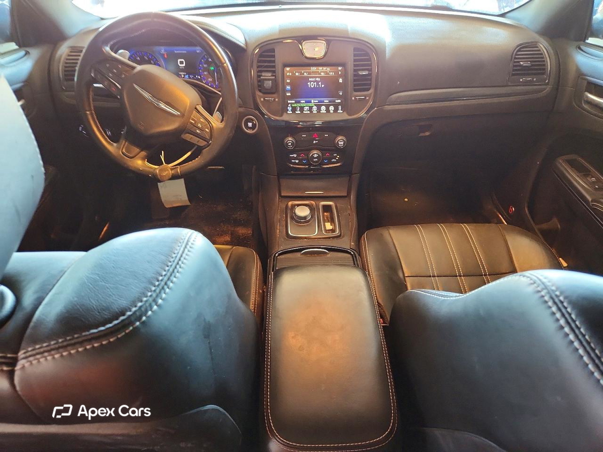 Chrysler 300 2015