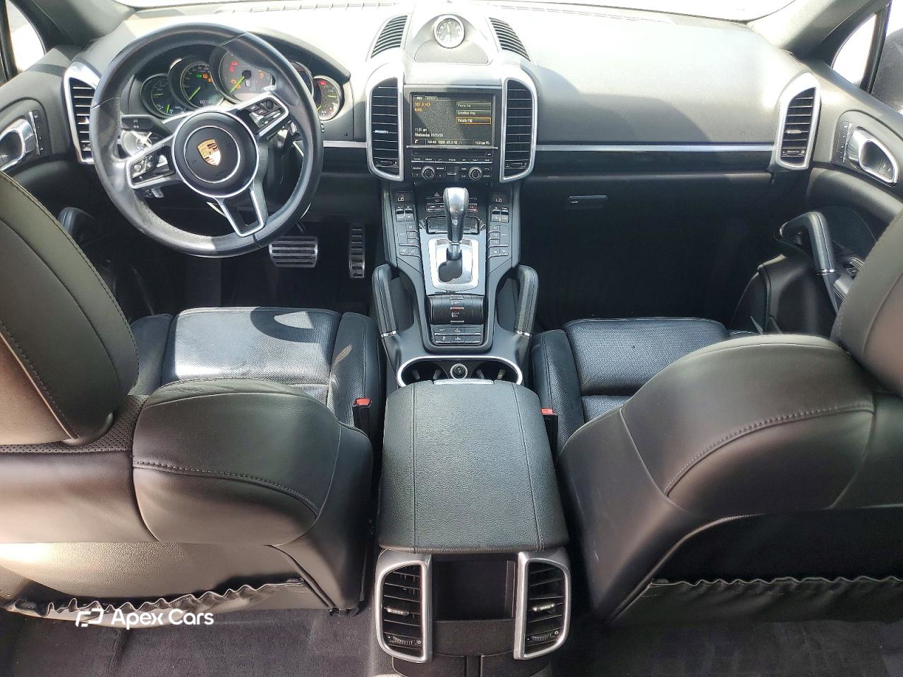 Porsche Cayenne 2016