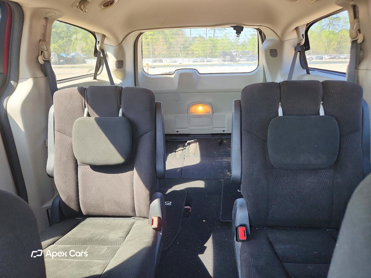 Dodge Caravan 2015