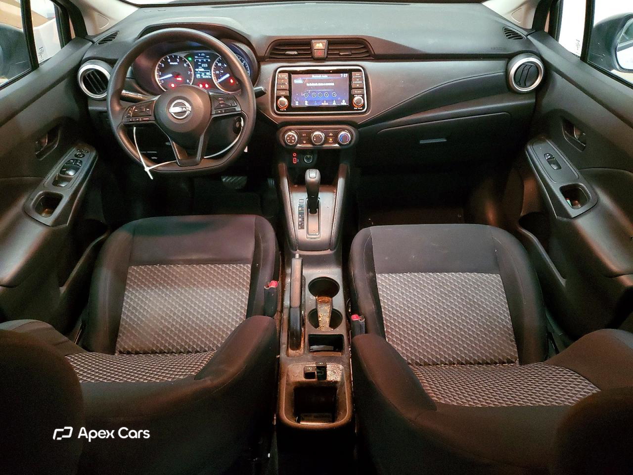 Nissan Versa 2023