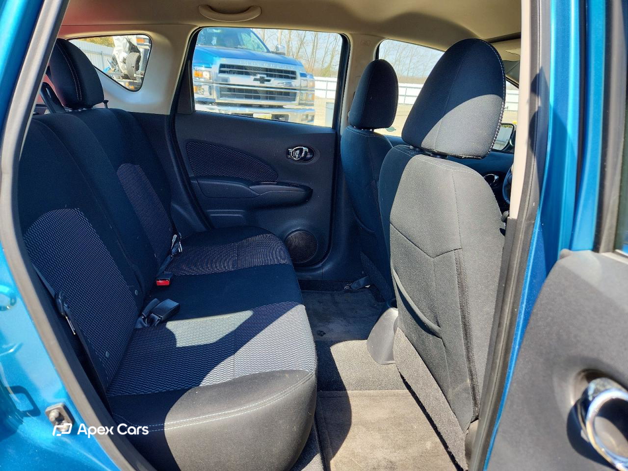 Nissan Versa 2015