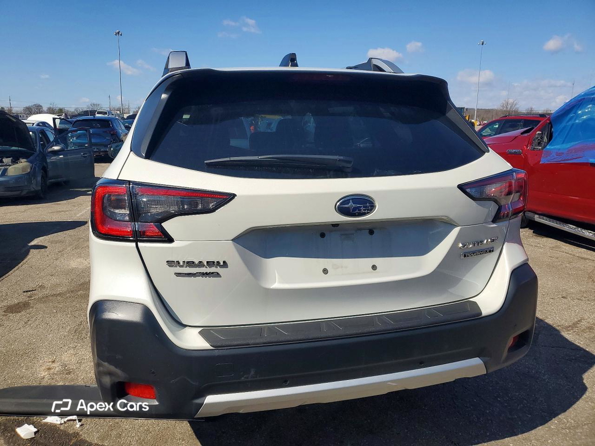 Subaru Outback 2024