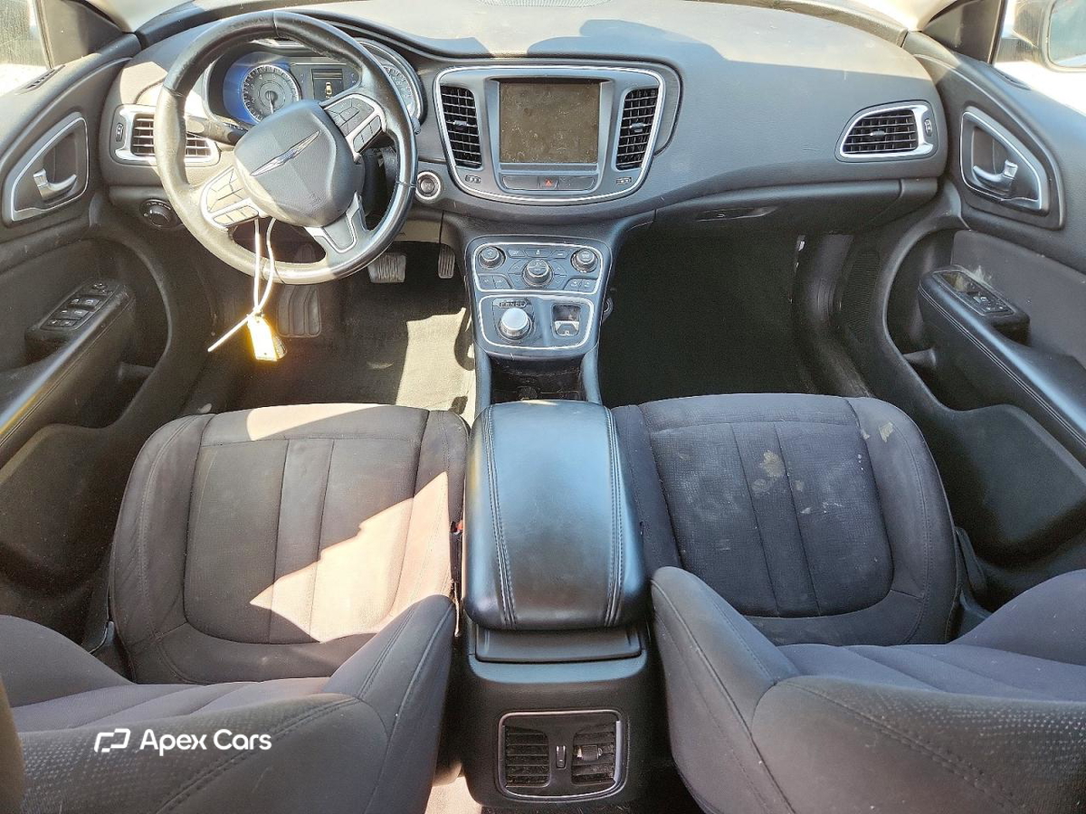 Chrysler 200 2015