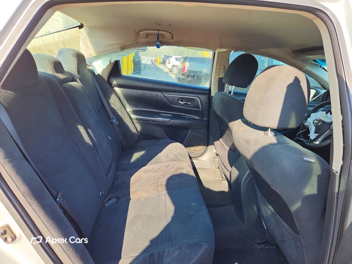 Nissan Altima 2015