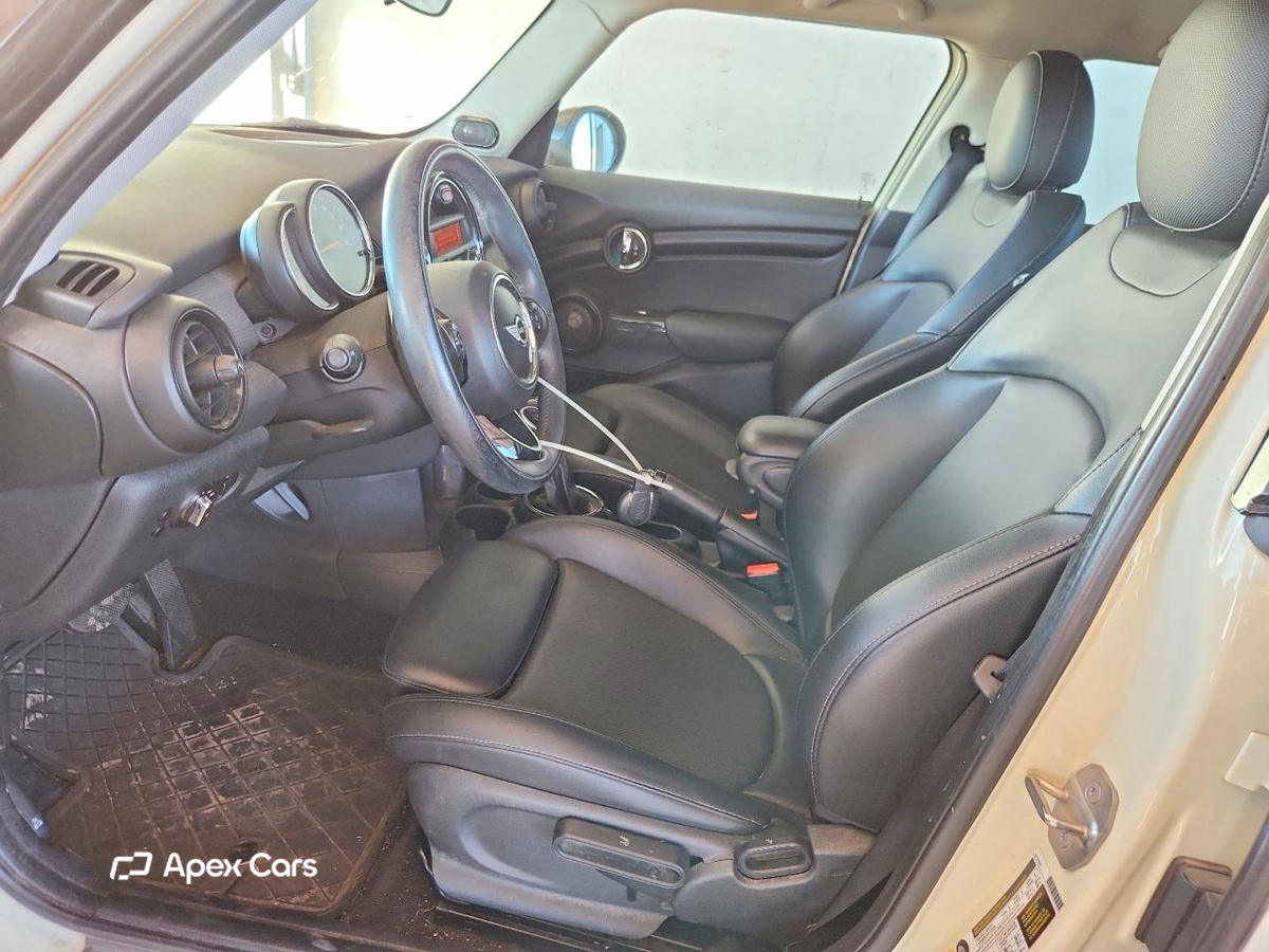 MINI Cooper 2016