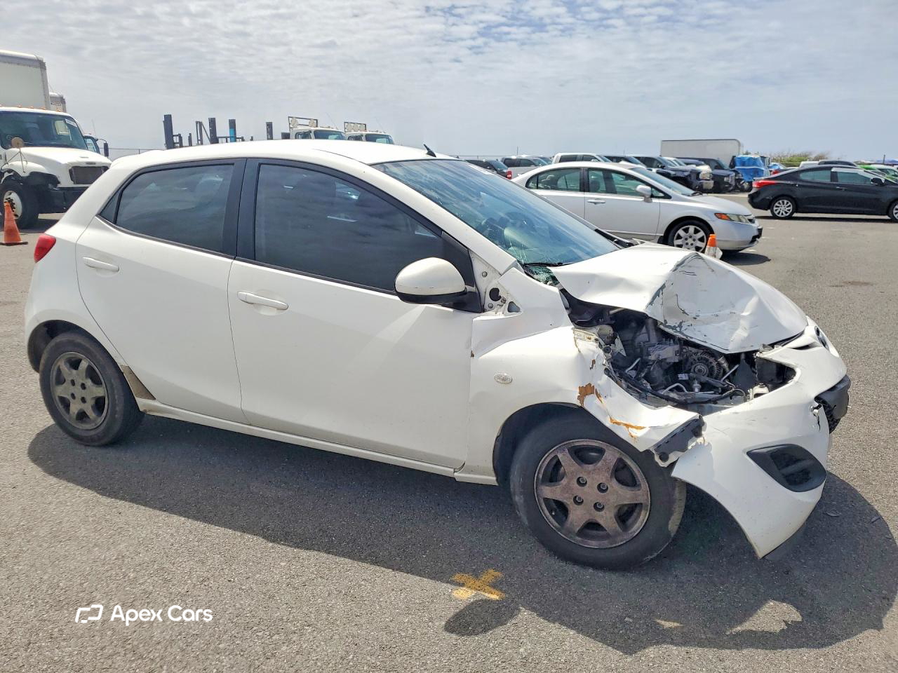 Mazda 2 2012