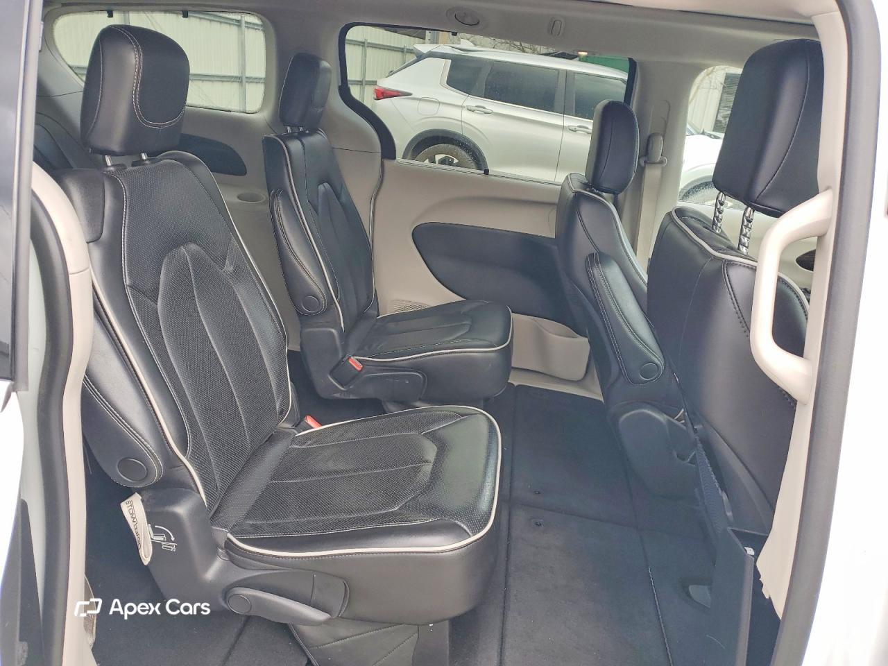 Chrysler Pacifica 2023