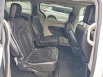 Chrysler Pacifica 2023
