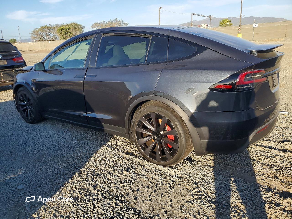 Tesla Model X 2025